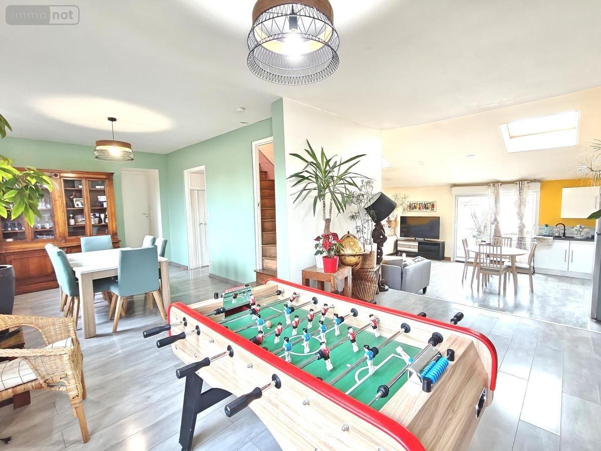 Maison a vendre Isles-sur-Suippe 51110 Marne 206 m2 7 pièces 365000 euros