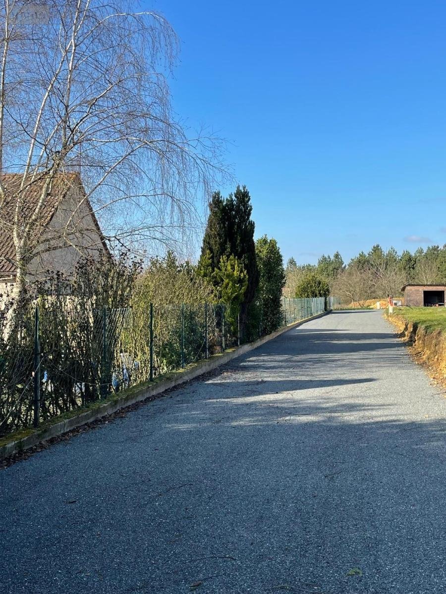 Terrain à bâtir en vente Connerré (72160)