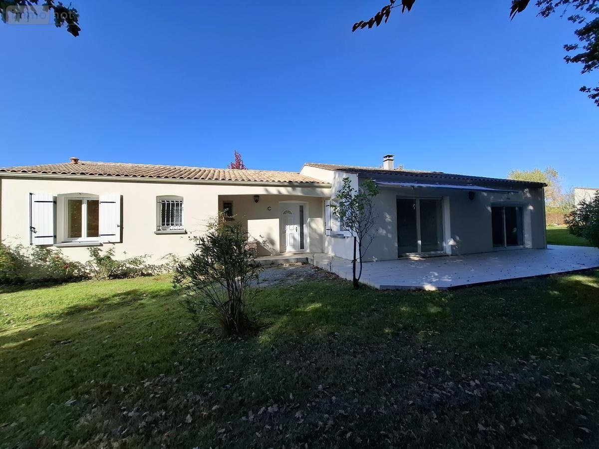 Maison a vendre Pessines 17810 Charente-Maritime 132 m2 6 pièces 355000 euros