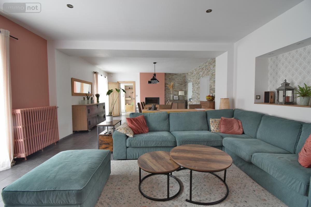 Maison a vendre Val d'Erdre-Auxence 49370 Maine-et-Loire 179 m2 5 pièces 386000 euros