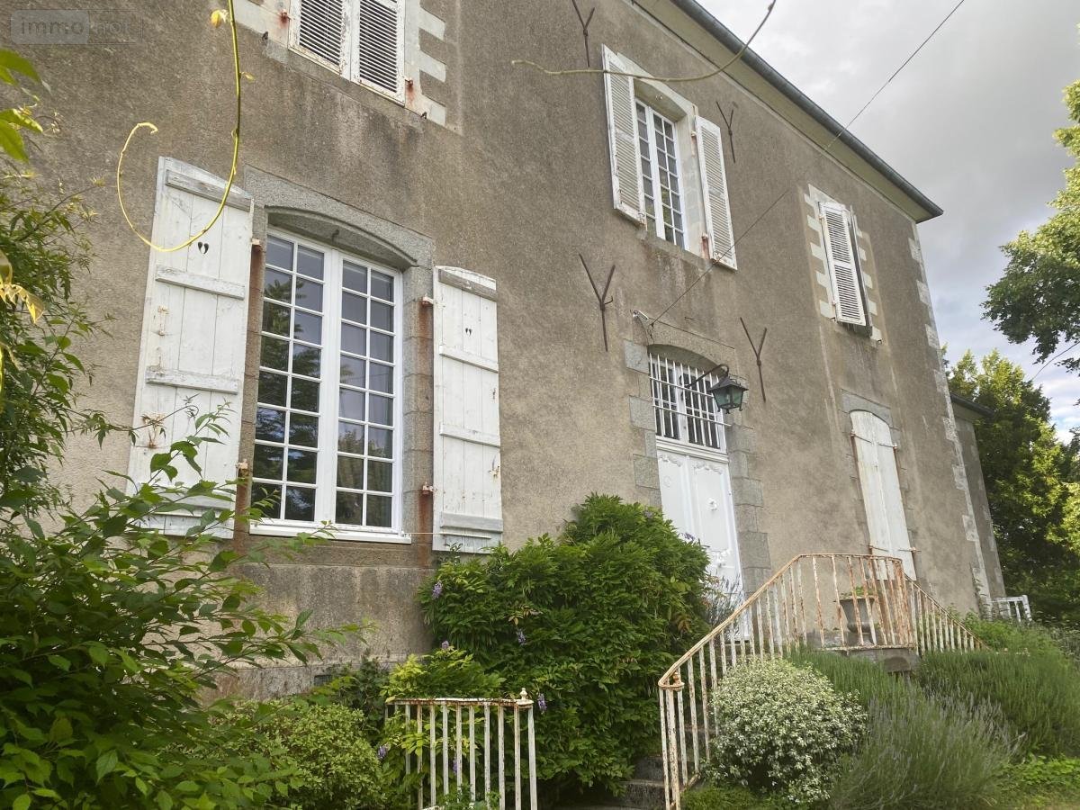 Maison a vendre Parné-sur-Roc 53260 Mayenne 225 m2  351550 euros