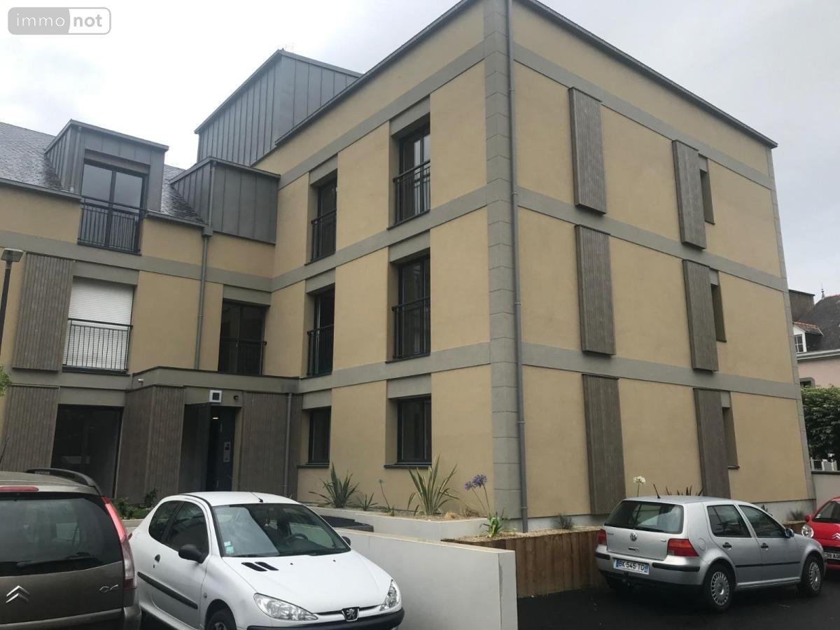 Location appartement Dol-de-Bretagne 35120 Ille-et-Vilaine 61 m2 3 pièces 780 euros