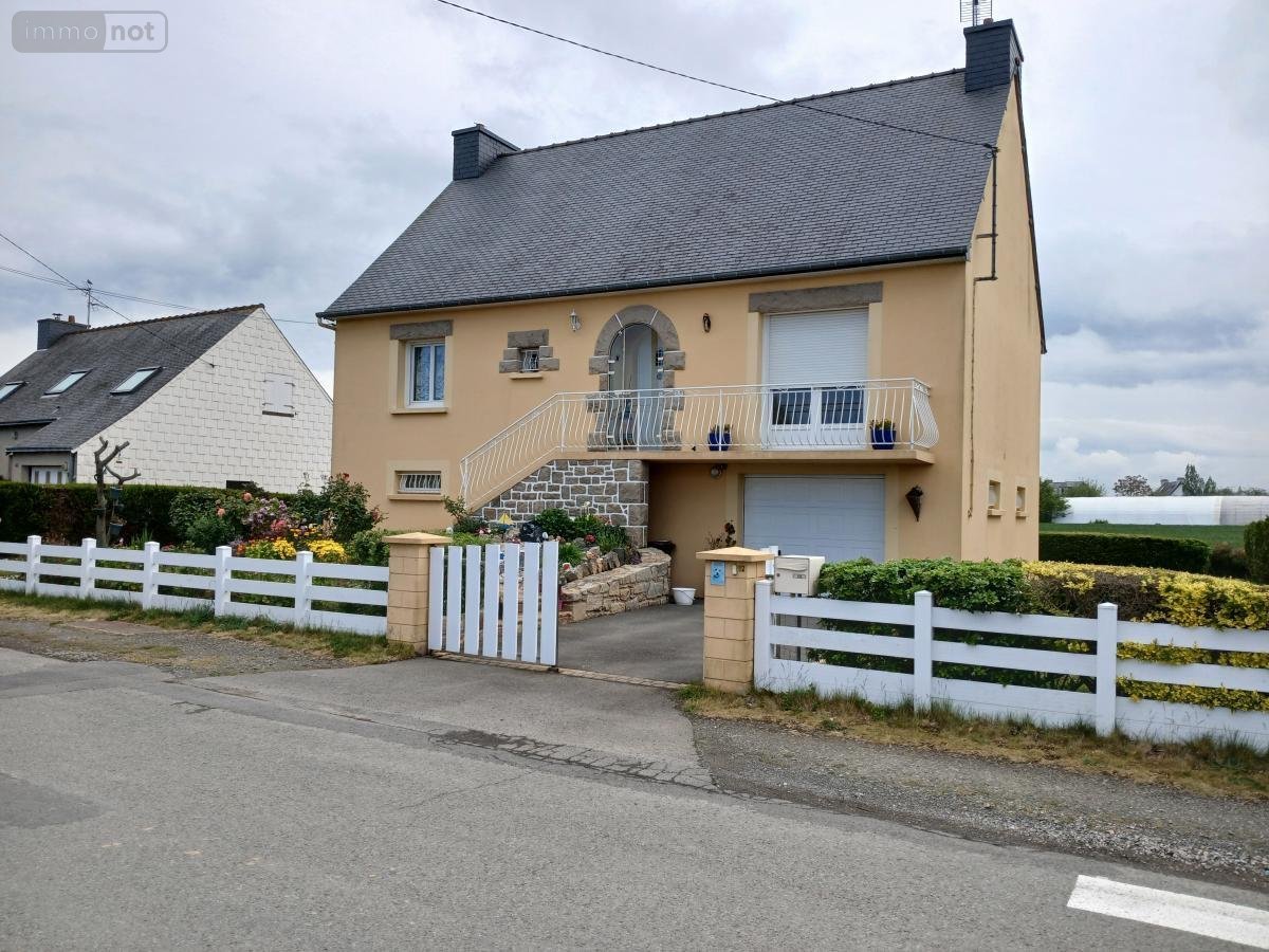 Maison a vendre Hillion 22120 Côtes-d'Armor 101 m2 4 pièces 241500 euros