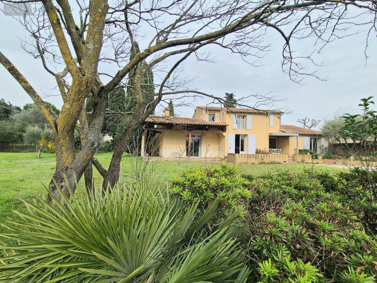 Maison a vendre Pierrelatte 26700 Drôme 252 m2 10 pièces 376200 euros