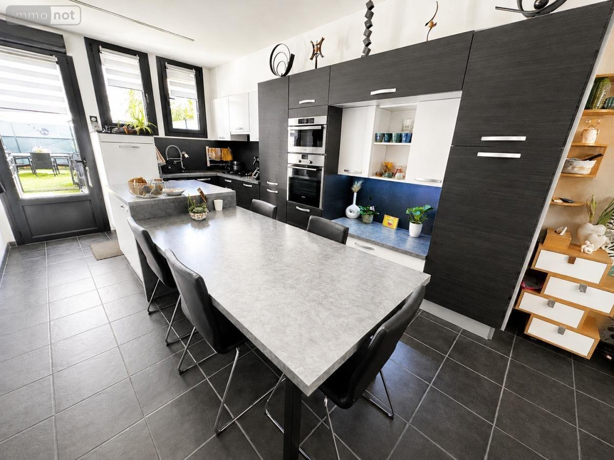 Maison a vendre Cahors 46000 Lot 203 m2 8 pièces 353600 euros