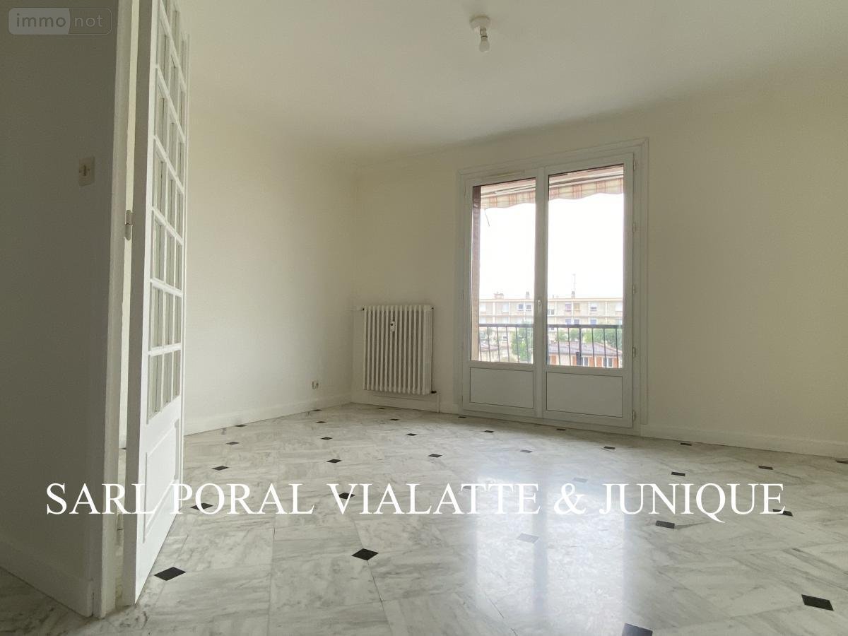 Location appartement Ambérieu-en-Bugey 01500 Ain 69 m2 3 pièces 689 euros