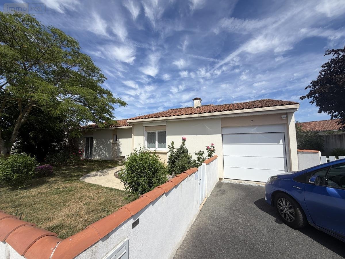 Maison a vendre Cholet 49300 Maine-et-Loire 98 m2 5 pièces 209895 euros