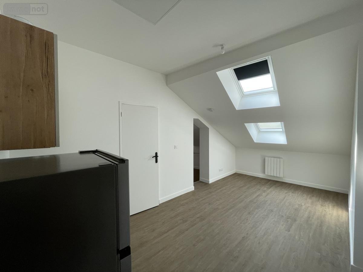 Location appartement Laval 53000 Mayenne 25 m2 2 pièces 450 euros