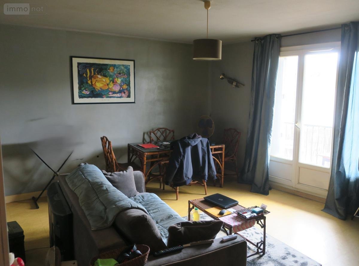 Appartement a vendre Bourges 18000 Cher 38 m2 1 pièce 36000 euros