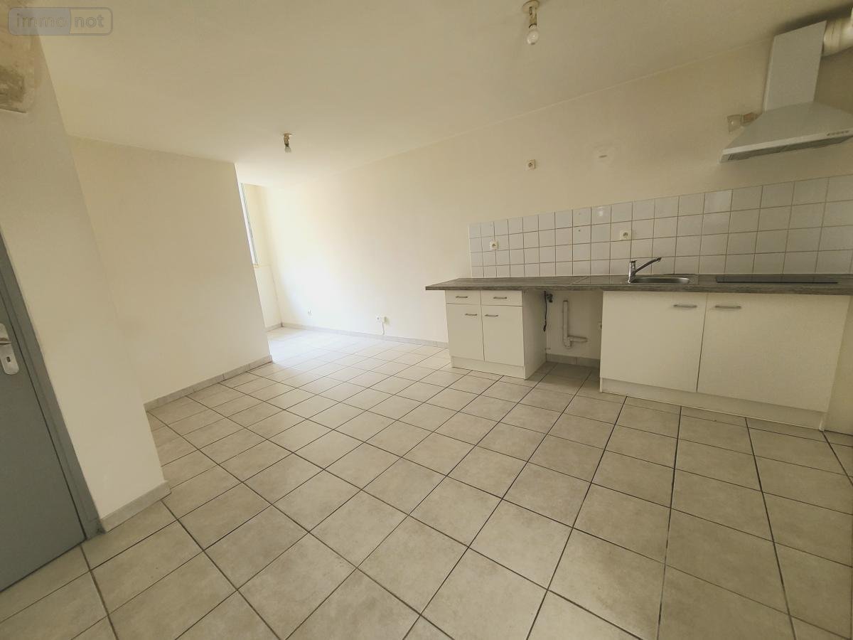Location appartement Pierrelatte 26700 Drôme 33 m2 2 pièces 420 euros