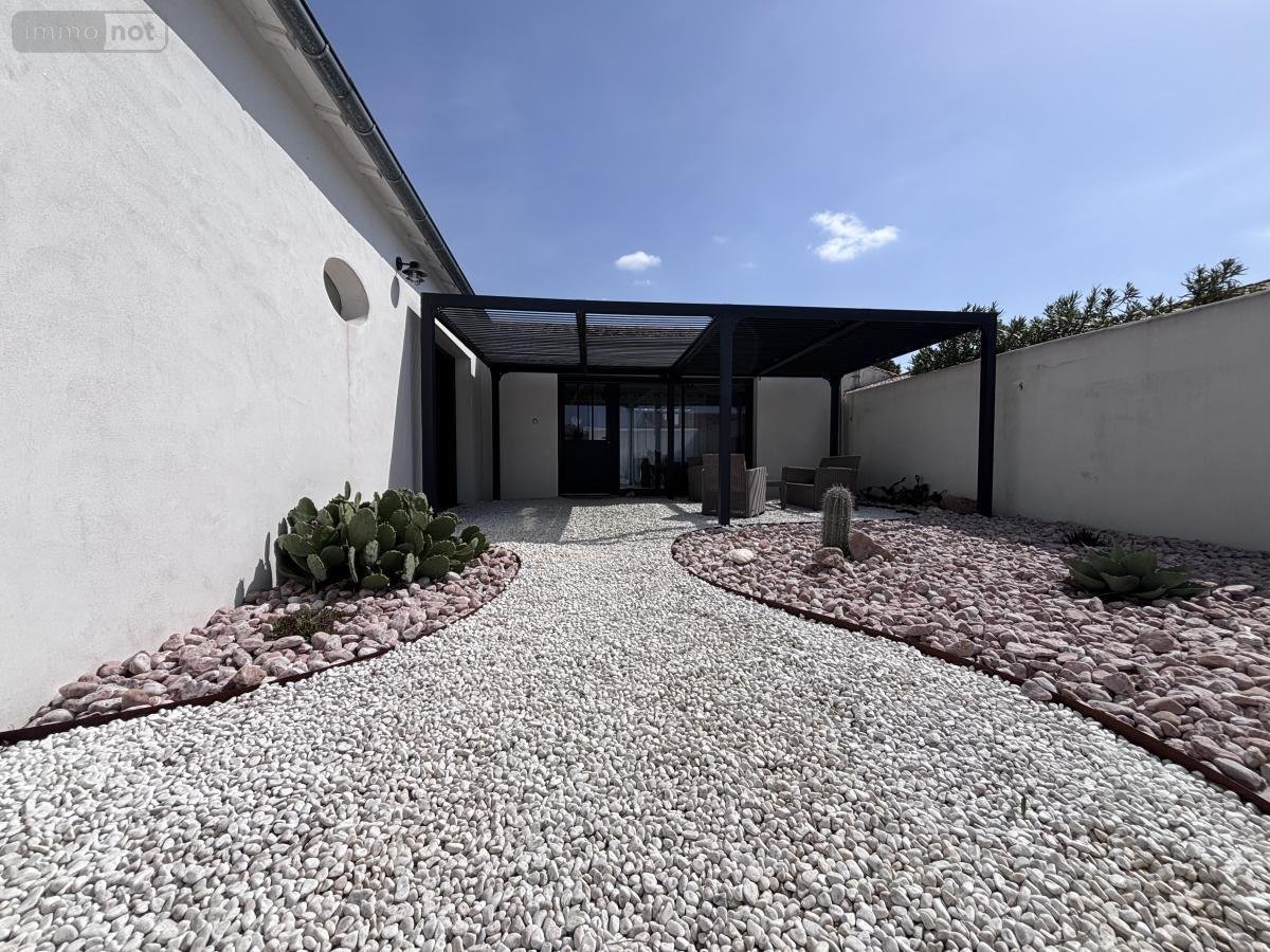 Maison a vendre Le Bois-Plage-en-Ré 17580 Charente-Maritime 88 m2 4 pièces 695500 euros