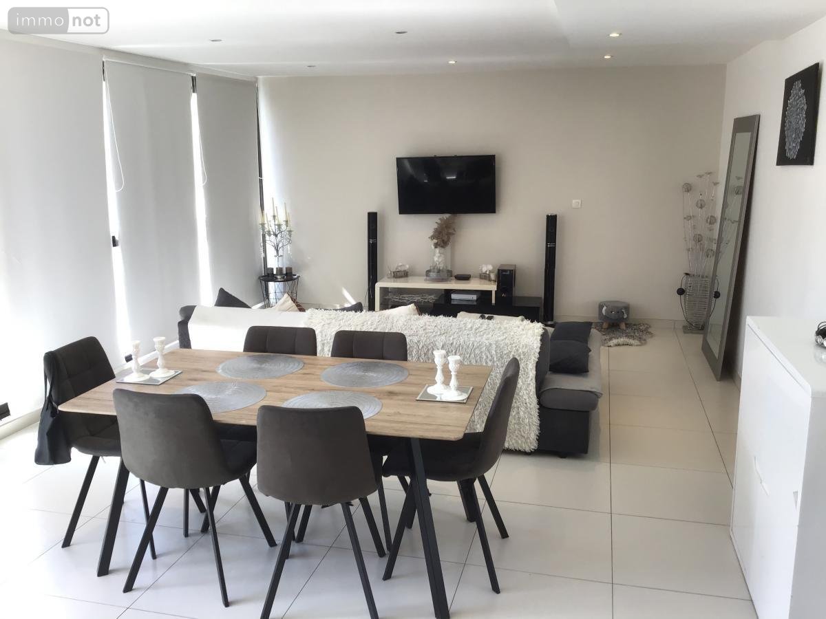 Location appartement Boulogne-sur-Mer 62200 Pas-de-Calais 55 m2 2 pièces 570 euros