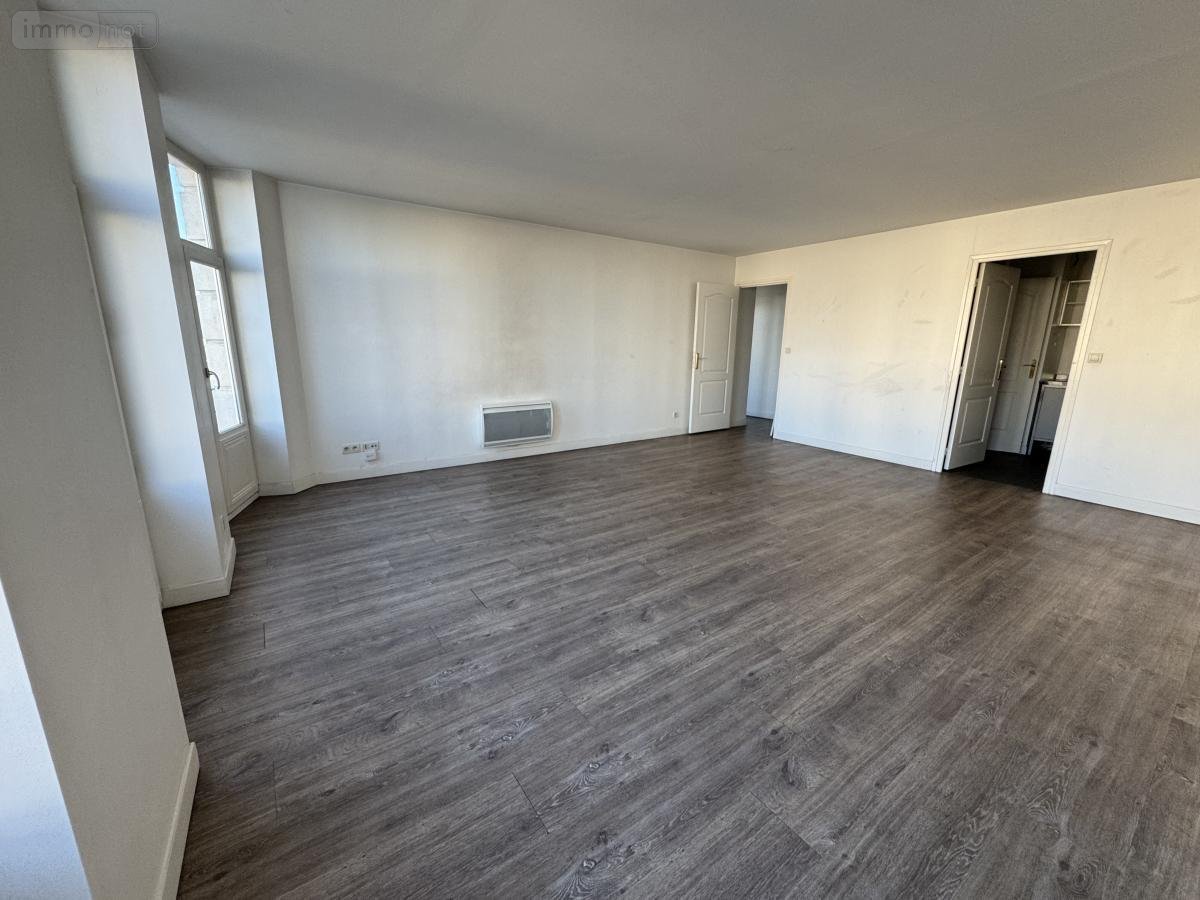 Location appartement Lille 59000 Nord 71 m2  1180 euros