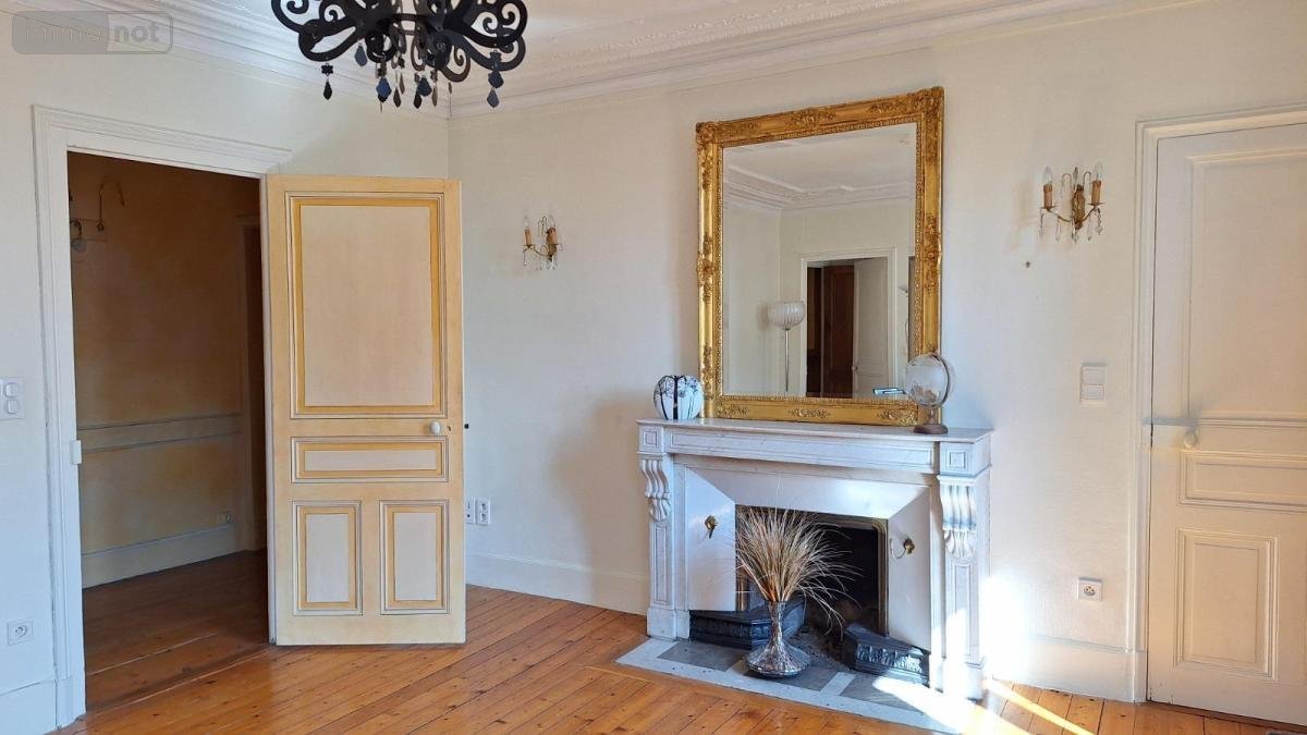 Appartement a vendre Bourg-en-Bresse 01000 Ain 128 m2 5 pièces 198000 euros