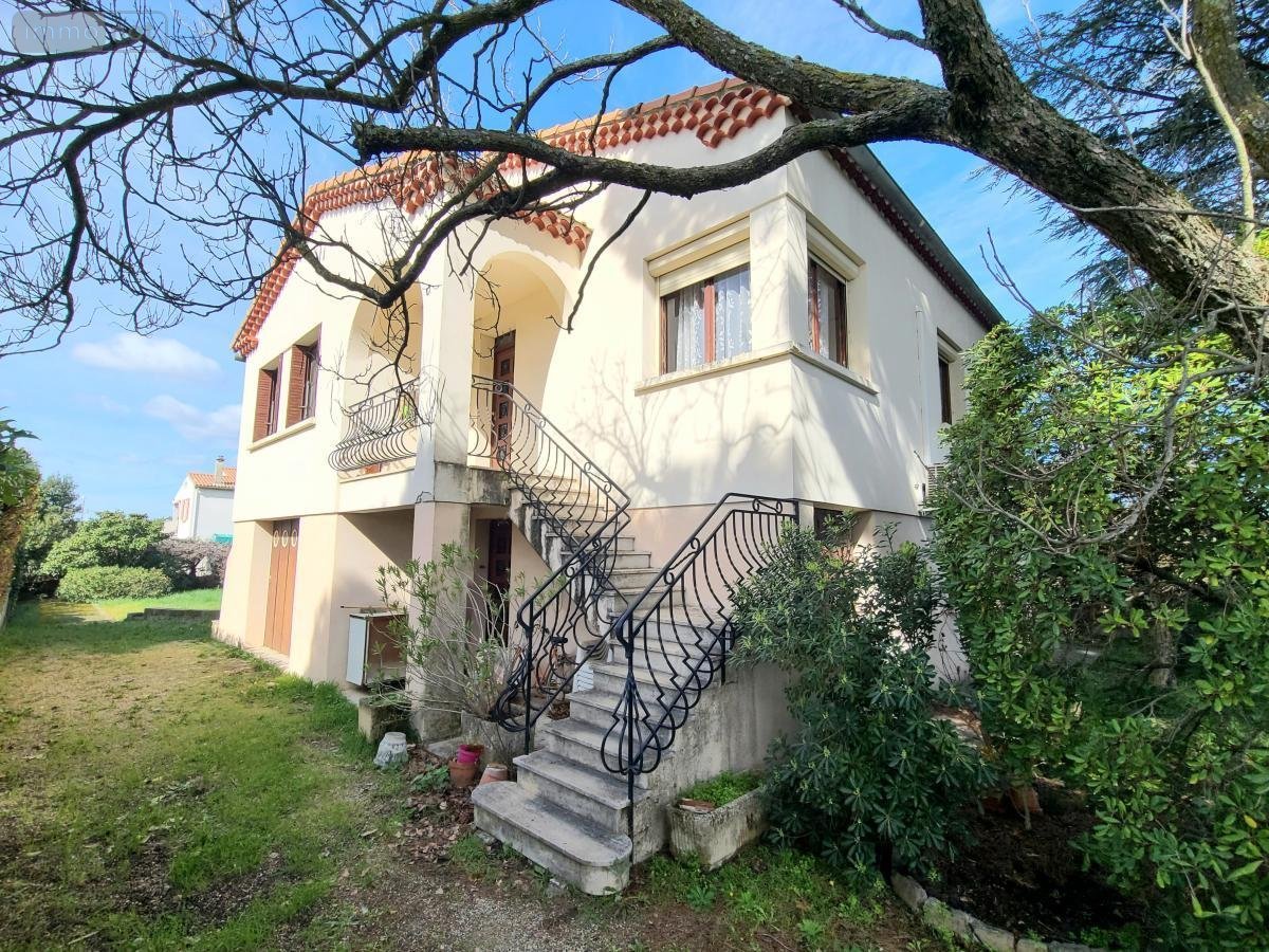 Maison a vendre Pierrelatte 26700 Drôme 126 m2 8 pièces 240500 euros