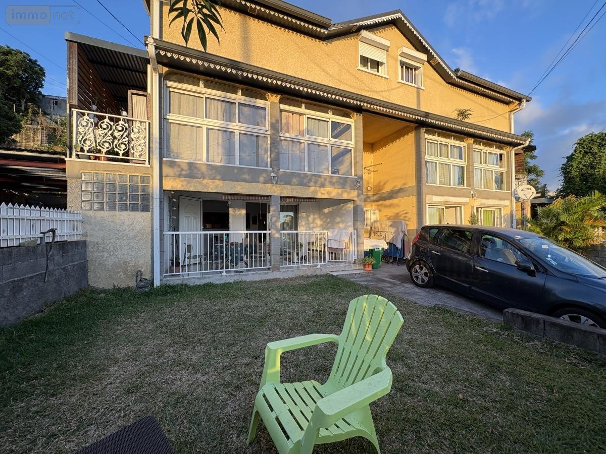 Appartement a vendre Saint-Paul 97460 Réunion 94 m2 4 pièces 220000 euros