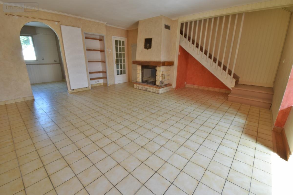 Maison a vendre Cholet 49300 Maine-et-Loire 120 m2 7 pièces 169000 euros