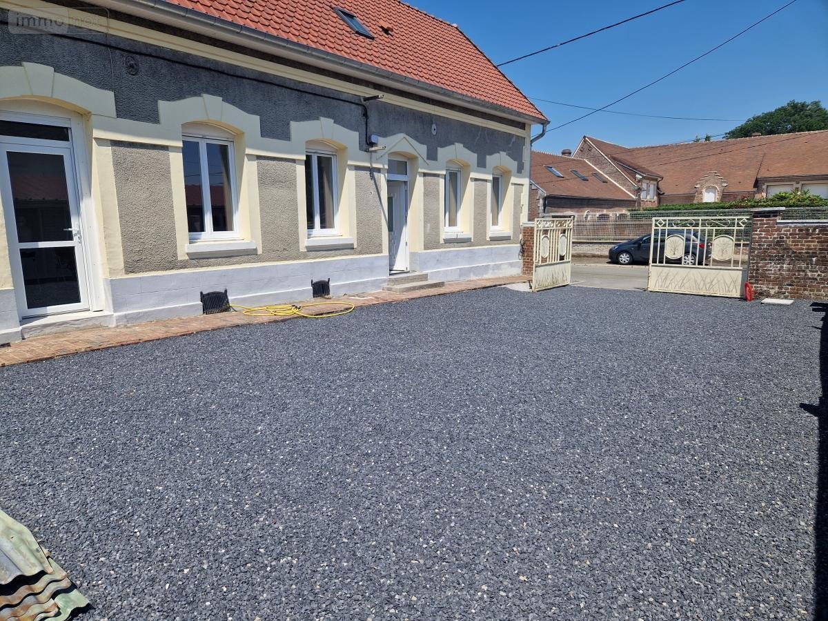 Location maison Bus 62124 Pas-de-Calais 108 m2  830 euros