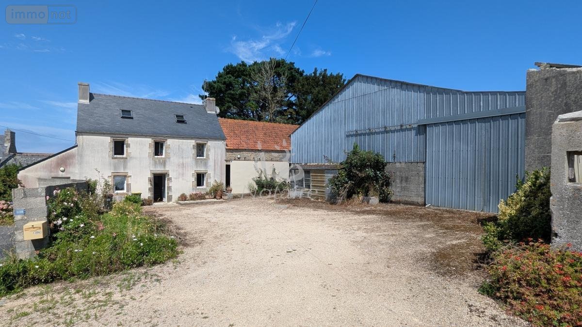 Maison a vendre Plounévez-Lochrist 29430 Finistère 135 m2 6 pièces 199700 euros