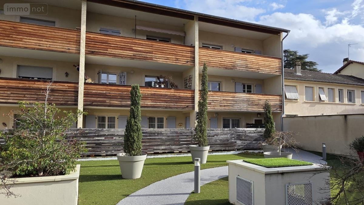Appartement a vendre Crémieu 38460 Isère 73 m2 3 pièces 260000 euros