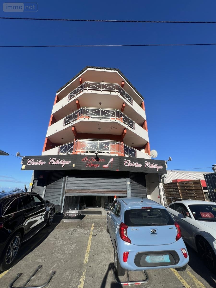Immeuble a vendre Le Tampon 97430 Réunion 676 m2  1335500 euros