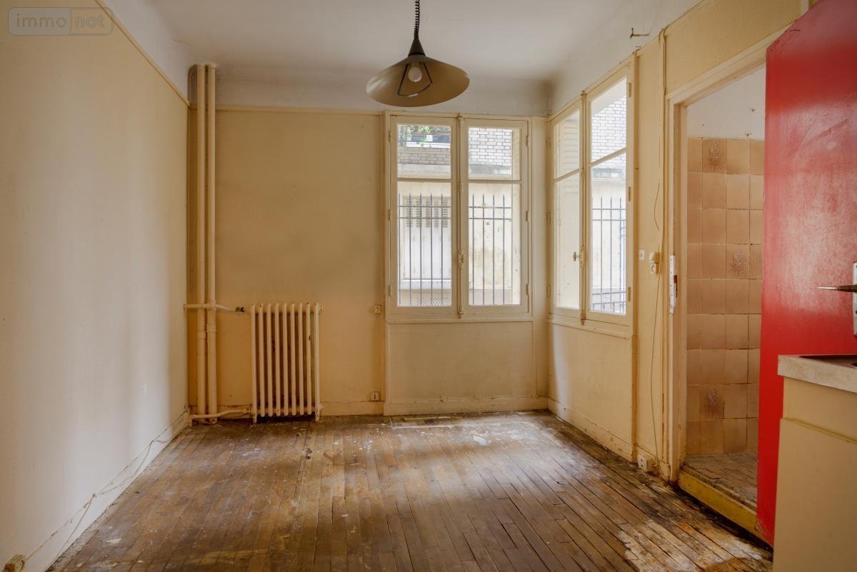Appartement a vendre Paris 15e arrondissement 75015 Paris 13 m2 1 pièce 99000 euros