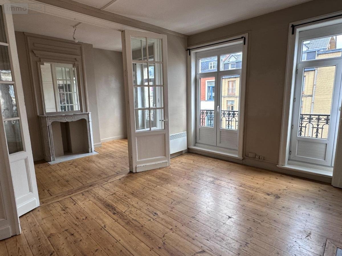 Location appartement Lille 59000 Nord 50 m2 2 pièces 722 euros