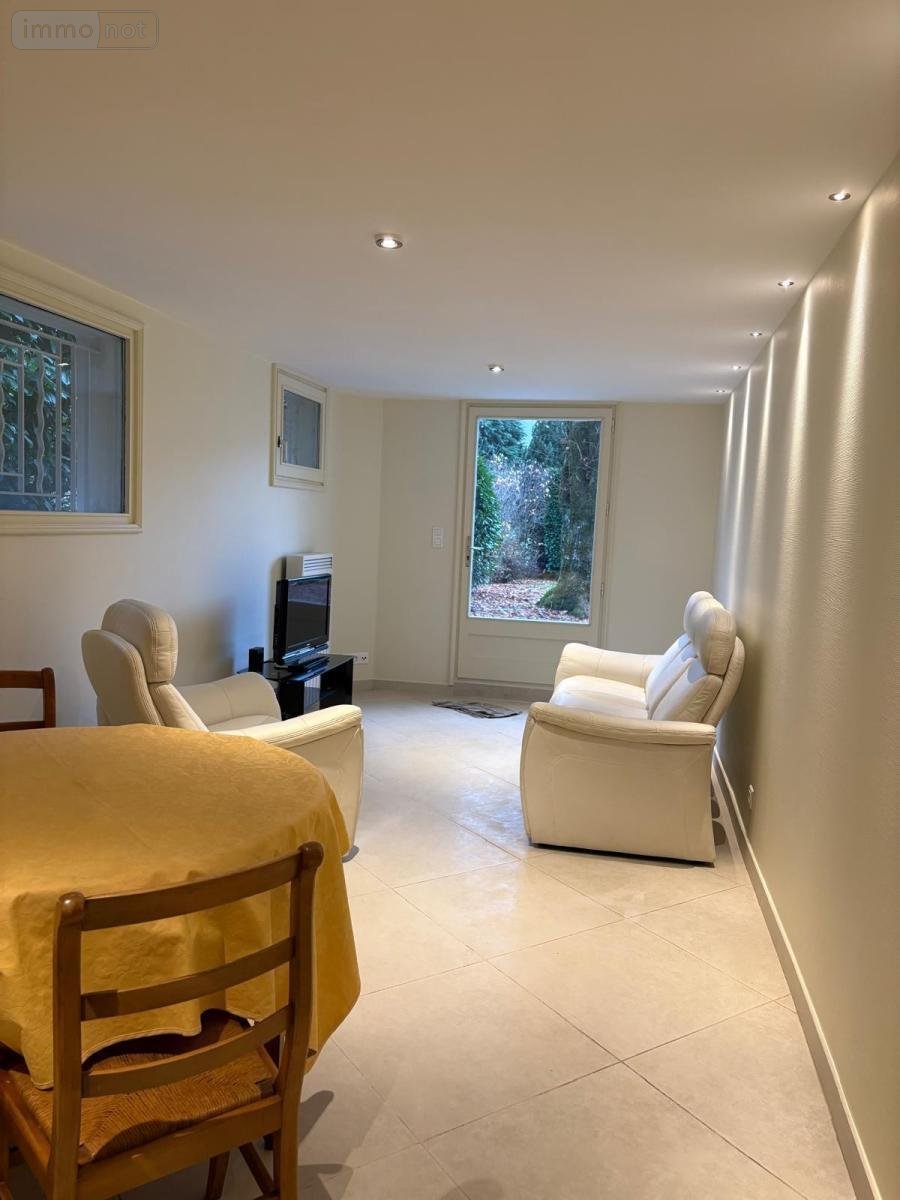 Location appartement Thyez 74300 Haute-Savoie 51 m2 2 pièces 850 euros