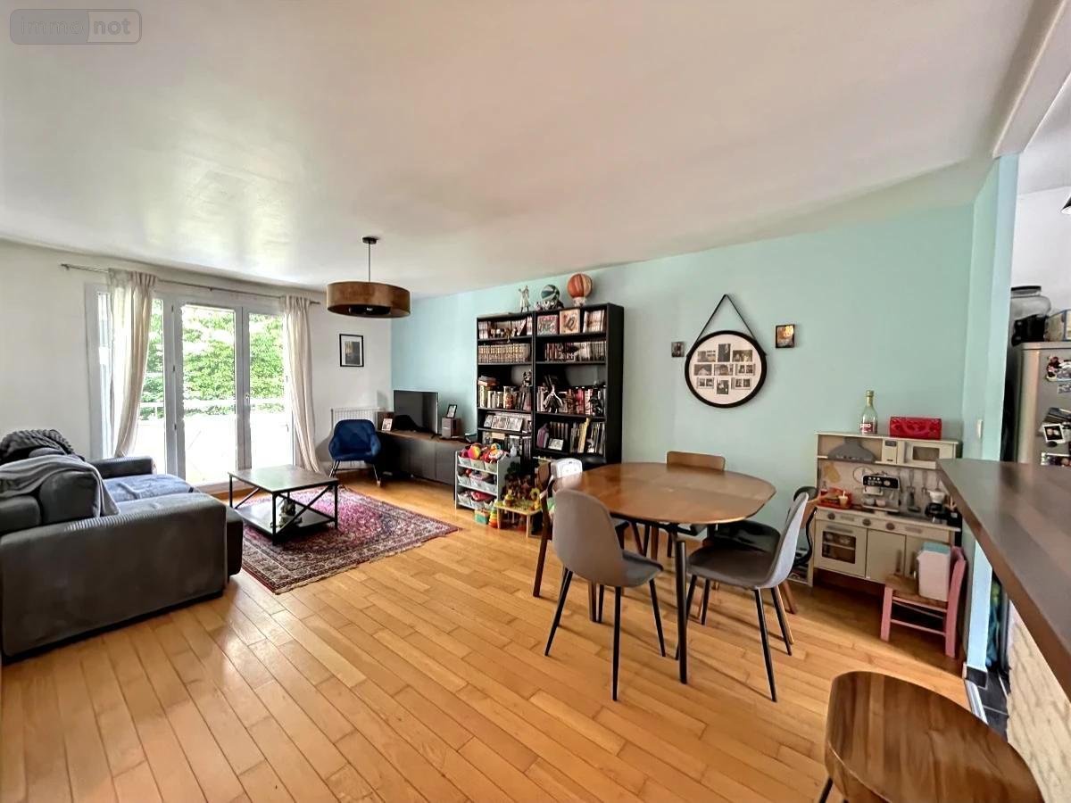 Appartement a vendre Rennes 35000 Ille-et-Vilaine 75 m2 4 pièces 246620 euros