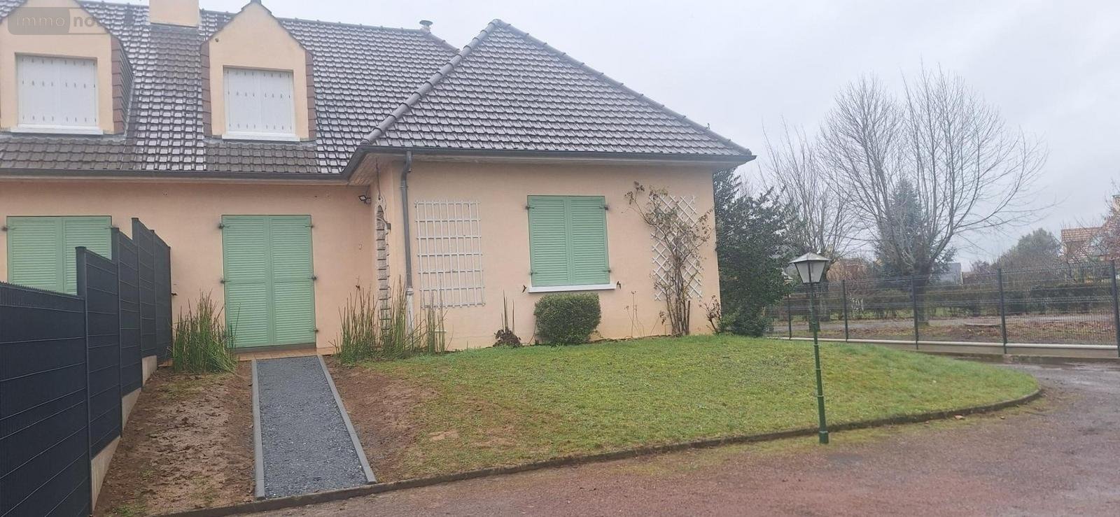 Maison a vendre Savigné-l'Évêque 72460 Sarthe 111 m2 6 pièces 214225 euros