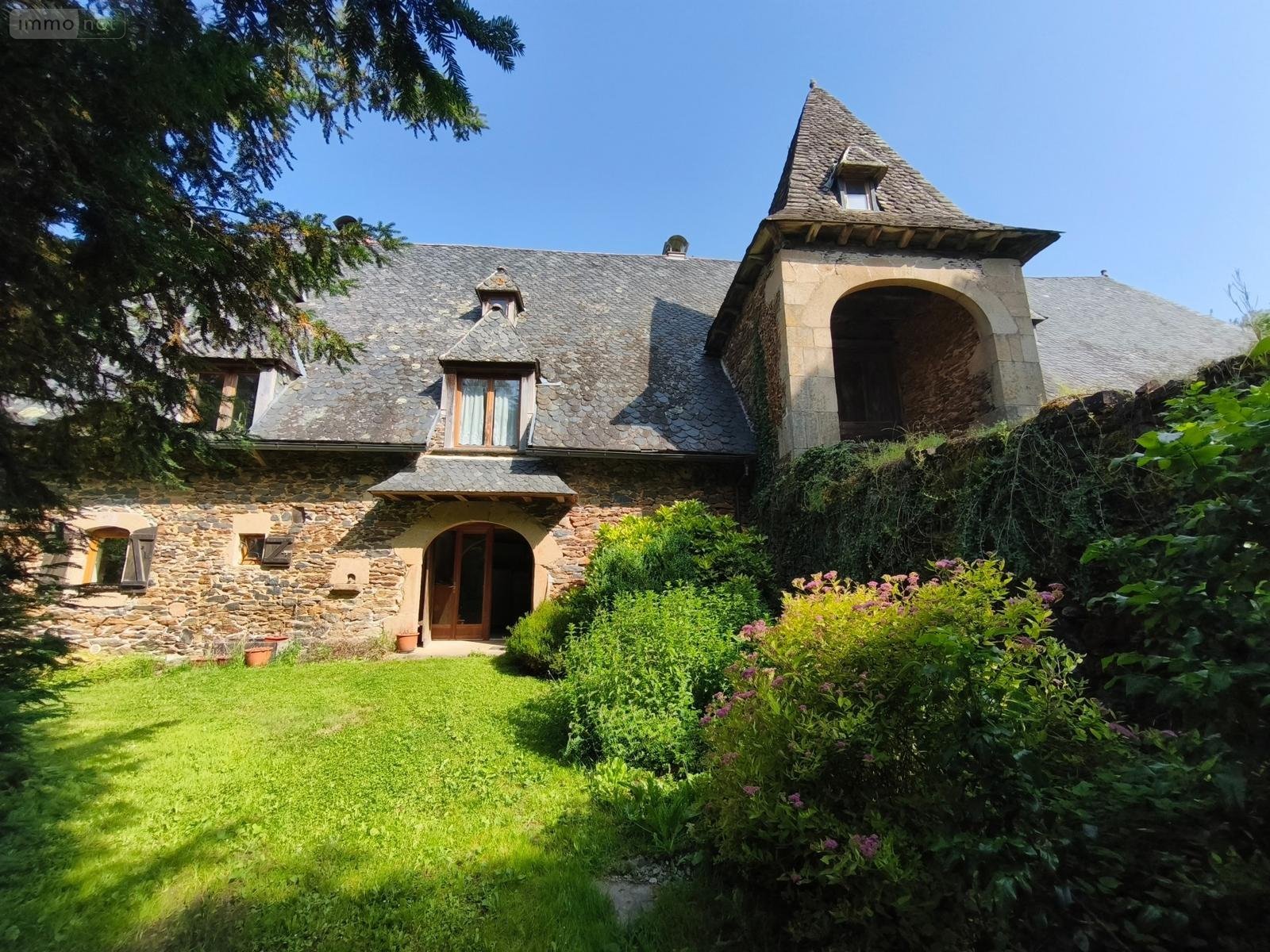 Maison a vendre Arnac 15150 Cantal 206 m2 6 pièces 299425 euros