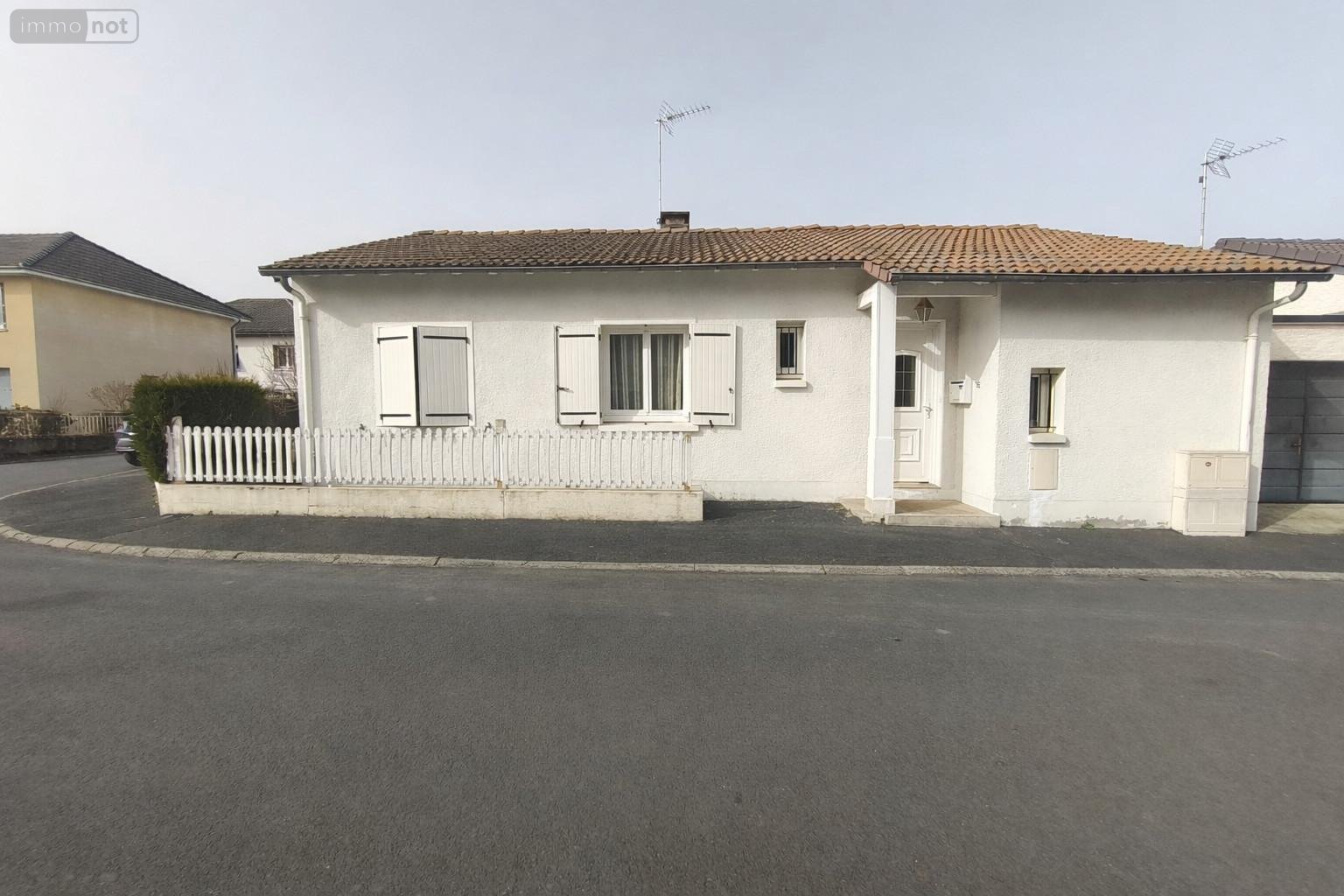 Maison a vendre Aurillac 15000 Cantal 96 m2 5 pièces 169290 euros