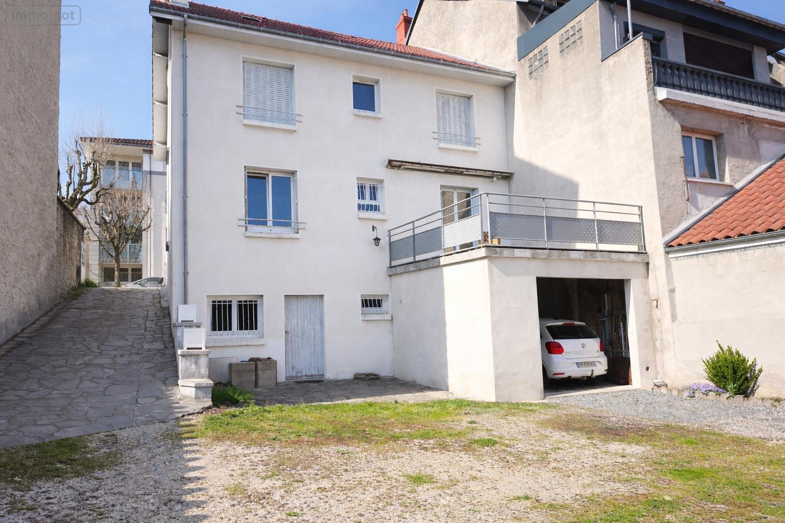 Maison a vendre Aurillac 15000 Cantal 154 m2 7 pièces 258750 euros