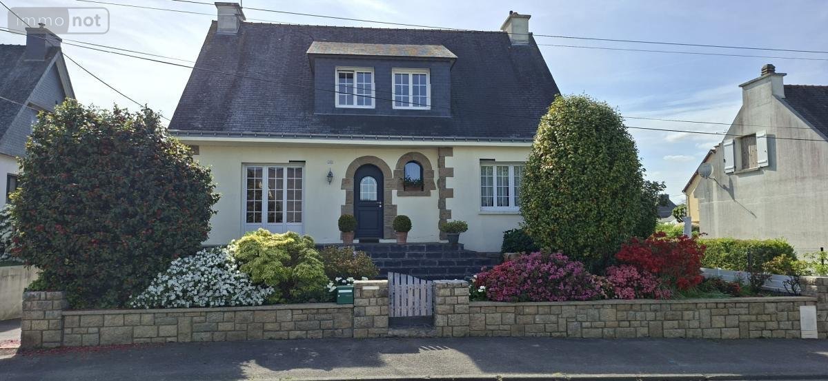 Maison a vendre Loudéac 22600 Côtes-d'Armor 142 m2 6 pièces 228800 euros