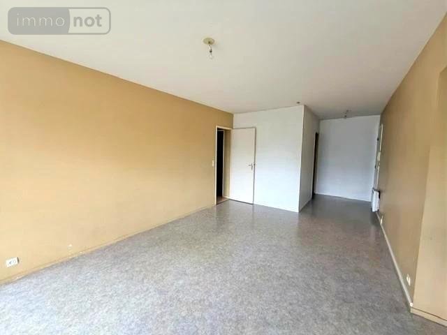 Appartement a vendre Saumur 49400 Maine-et-Loire 90 m2 5 pièces 158500 euros