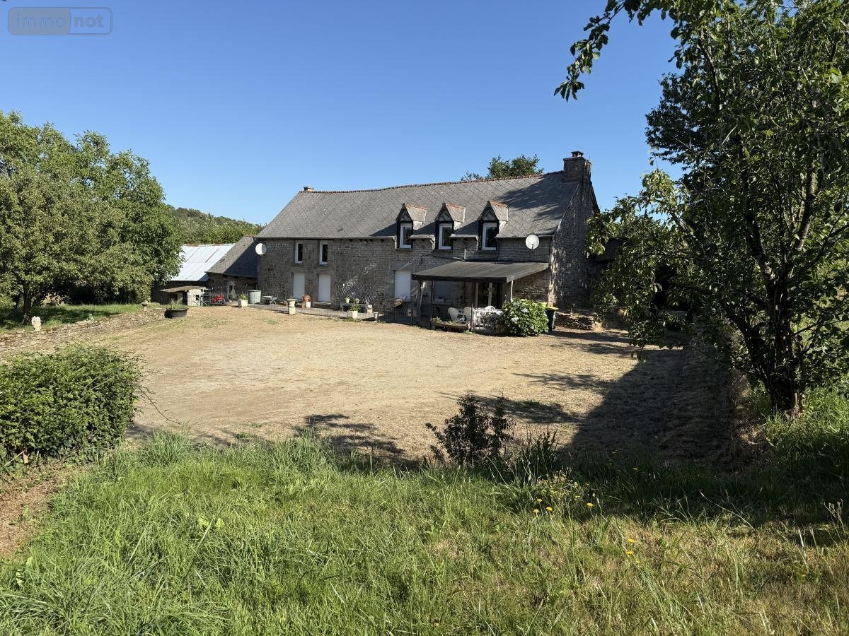 Maison a vendre Ménéac 56490 Morbihan 140 m2  239246 euros