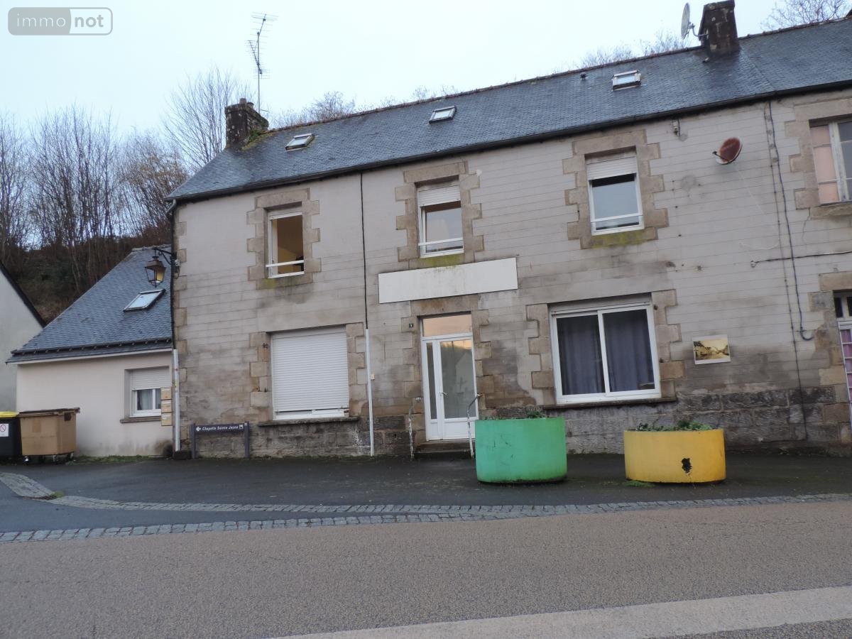 Immeuble a vendre Belle-Isle-en-Terre 22810 Côtes-d'Armor 181 m2  258300 euros