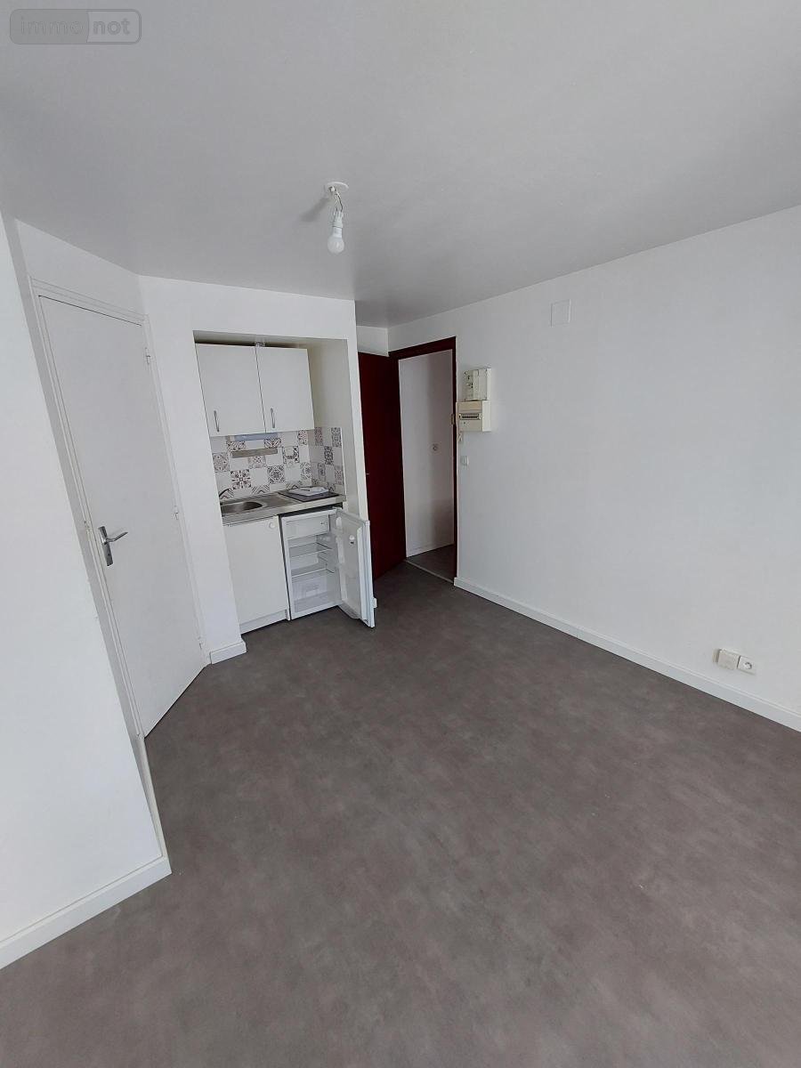 Location appartement Reims 51100 Marne 19 m2  480 euros