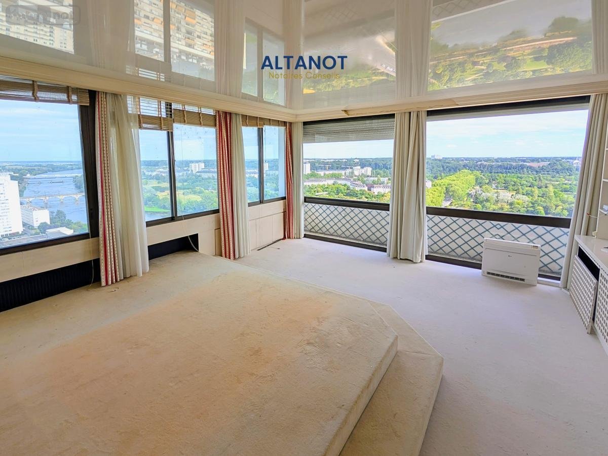 Appartement a vendre Tours 37000 Indre-et-Loire 125 m2 4 pièces 250000 euros