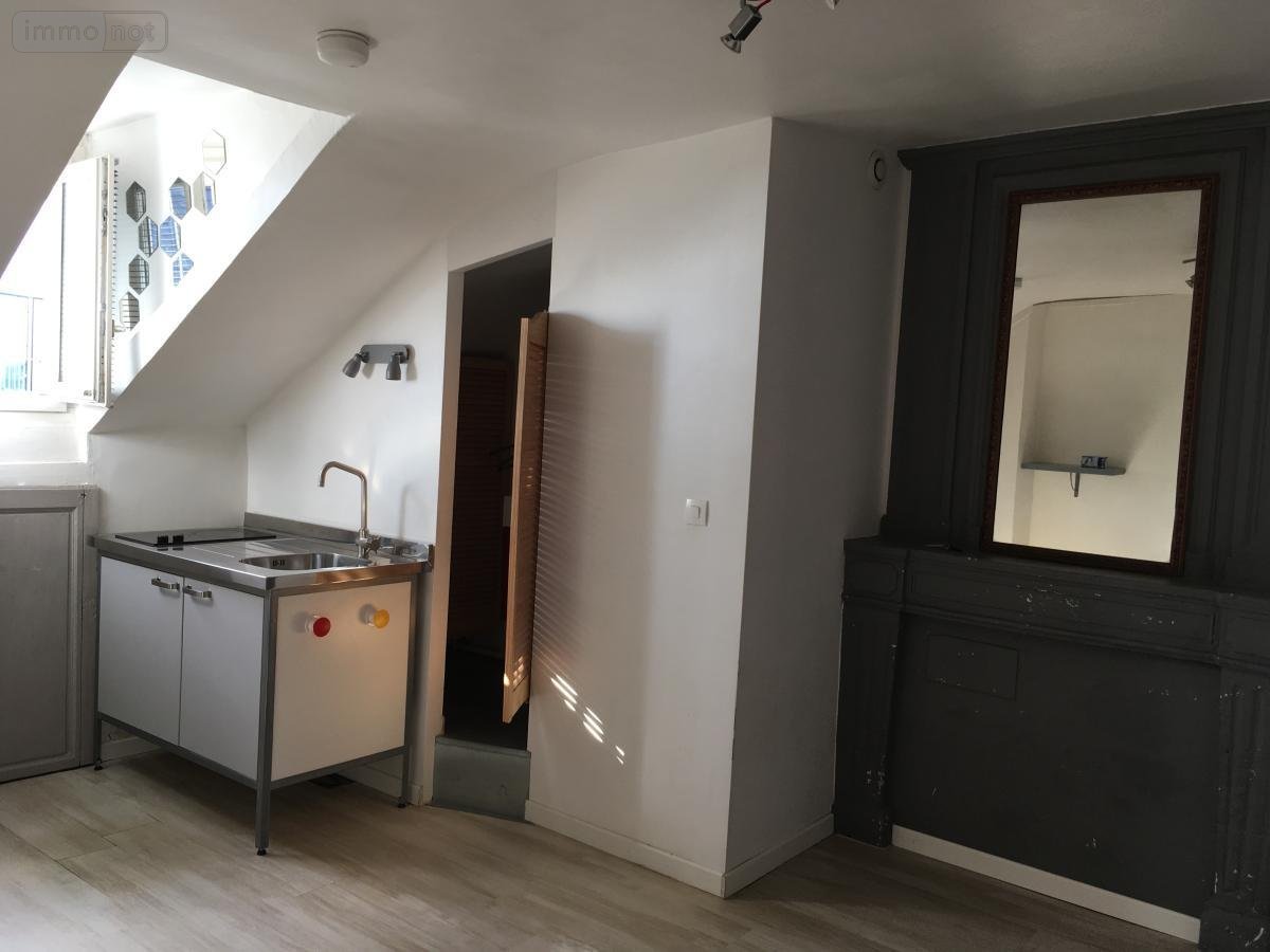 Location appartement Nantes 44000 Loire-Atlantique 15 m2 1 pièce 412 euros