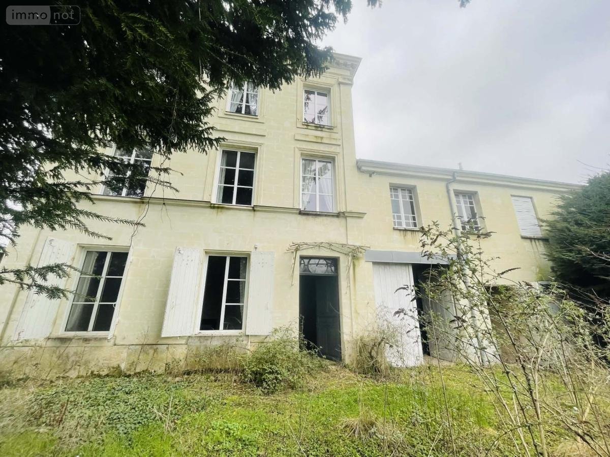 Maison a vendre Fontevraud-l'Abbaye 49590 Maine-et-Loire 342 m2 15 pièces 426383 euros