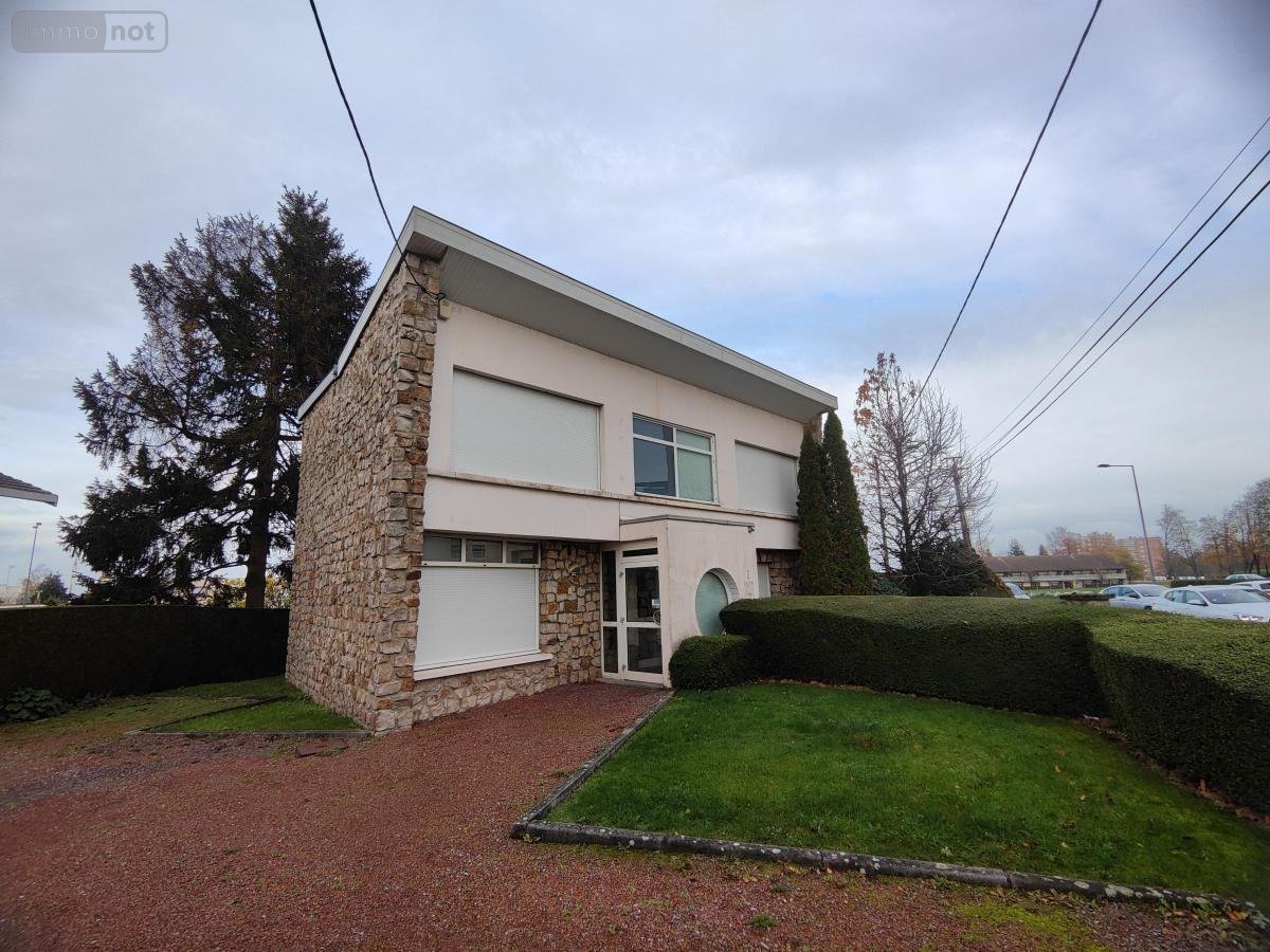 Fonds et murs commerciaux a vendre Maubeuge 59600 Nord 98 m2  363700 euros