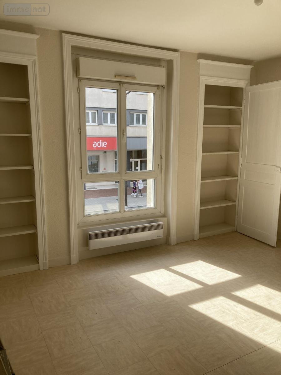 Location appartement Le Mans 72000 Sarthe 29 m2 1 pièce 330 euros