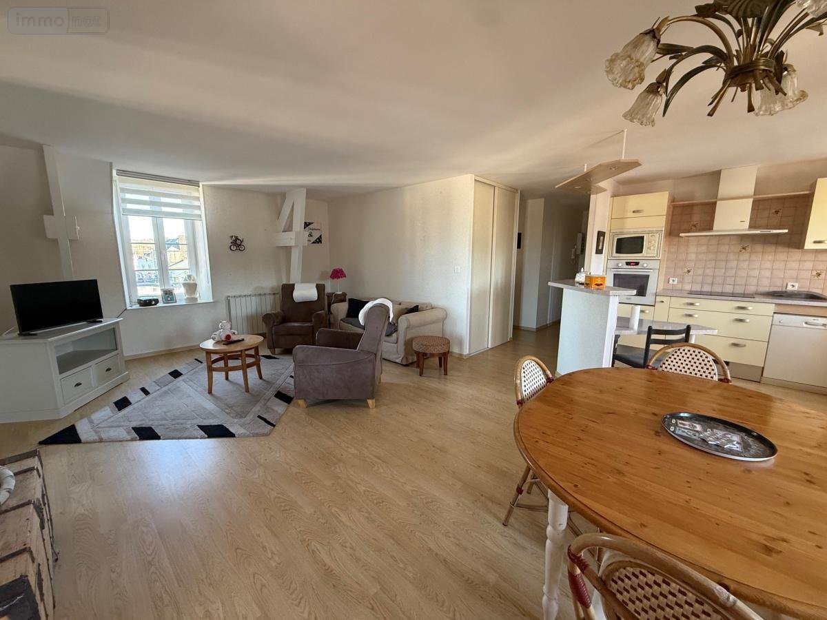 Appartement a vendre Villedieu-les-Poêles-Rouffigny 50800 Manche 86 m2 3 pièces 211700 euros