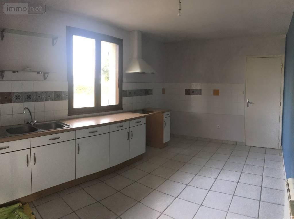 Location maison La Chevrolière 44118 Loire-Atlantique 91 m2 4 pièces 900 euros