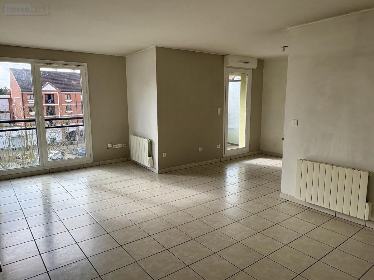 Location appartement Liévin 62800 Pas-de-Calais 67 m2  755 euros