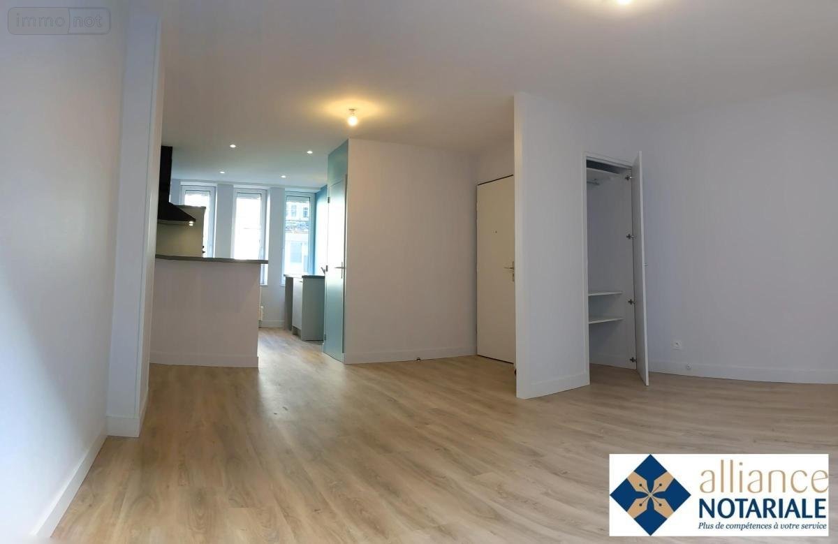 Location appartement Vire-Normandie 14500 Calvados 34 m2 1 pièce 418 euros