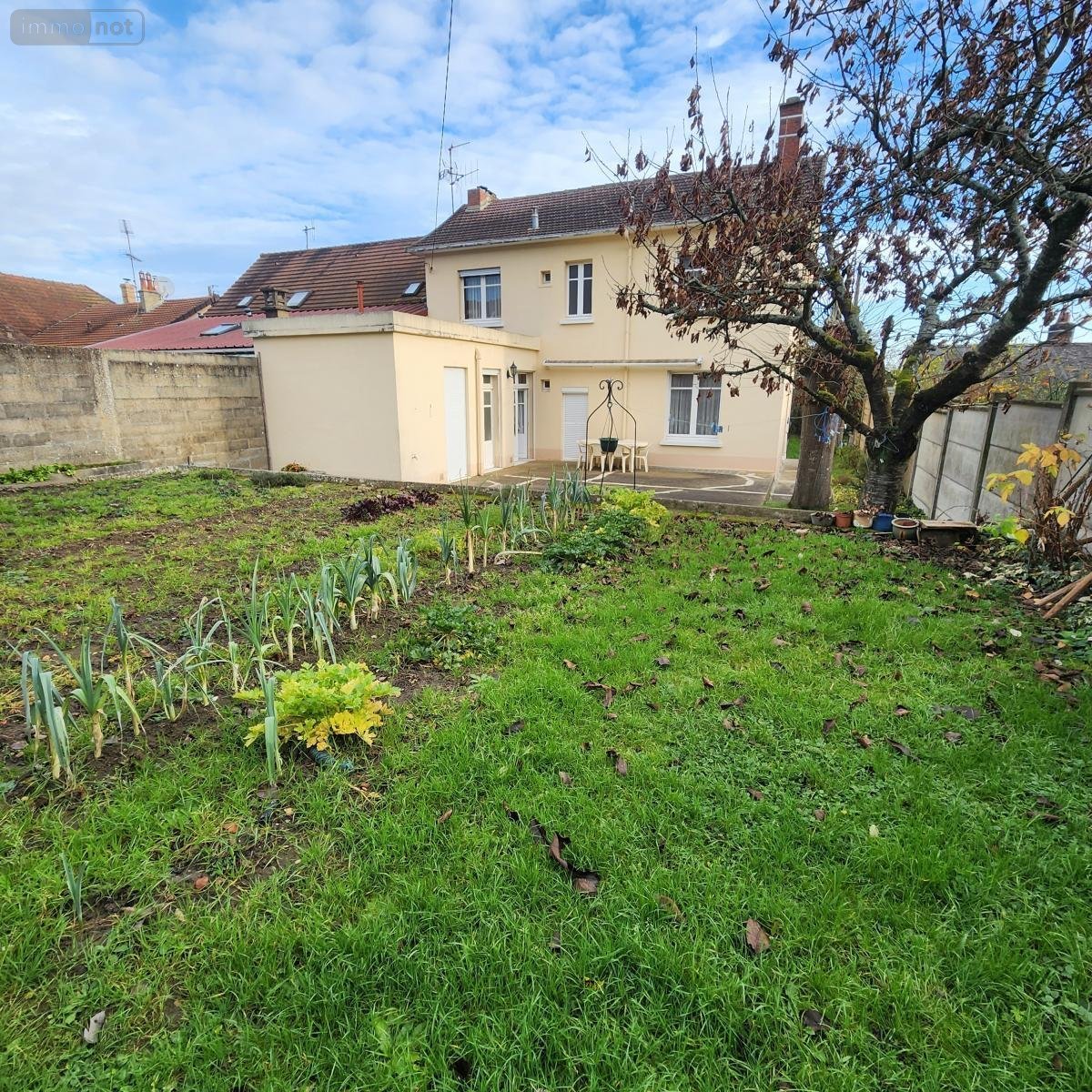 Maison a vendre La-Ferté-Bernard 72400 Sarthe 174 m2 8 pièces 166400 euros