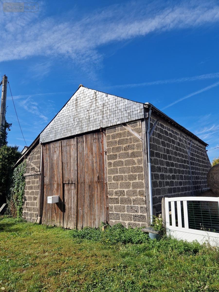 Garage et parking a vendre Loire-Authion 49250 Maine-et-Loire 125 m2  35001 euros