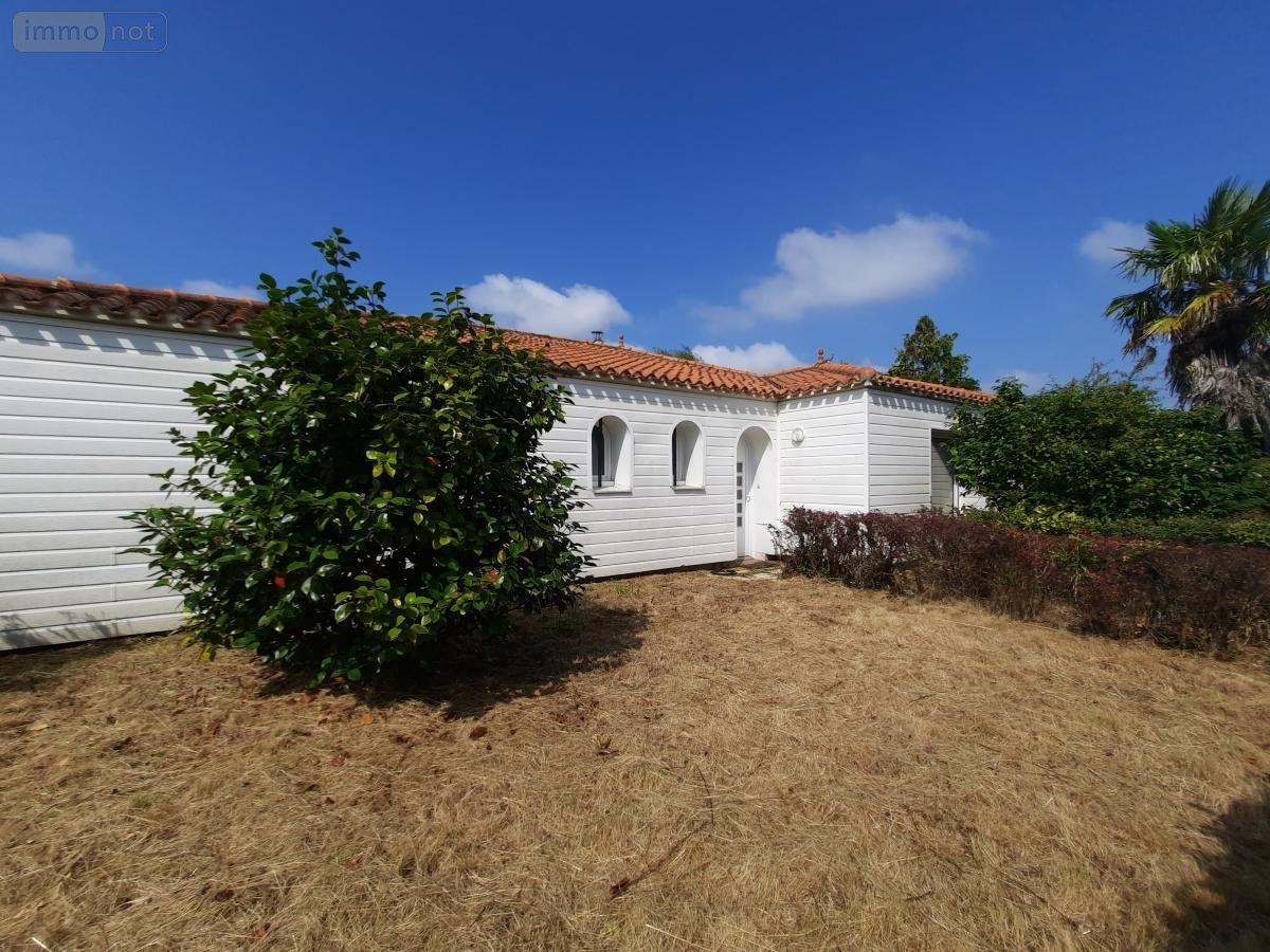 Maison a vendre Aizenay 85190 Vendée 99 m2 3 pièces 189800 euros